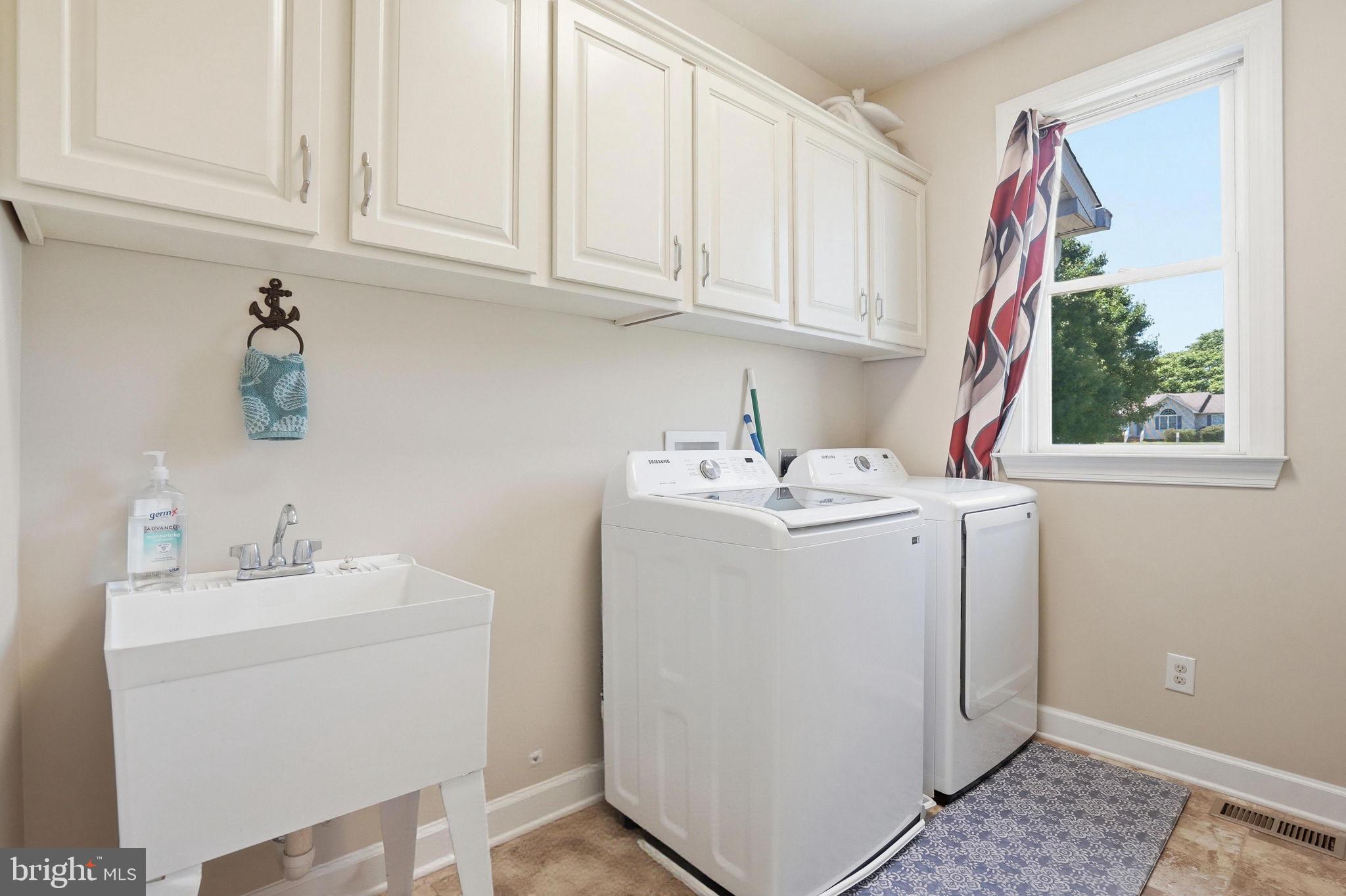 16111 Trigger Lane Colonial Beach, VA 22443 - Photo 23 of 53 Super spacious laundry room!