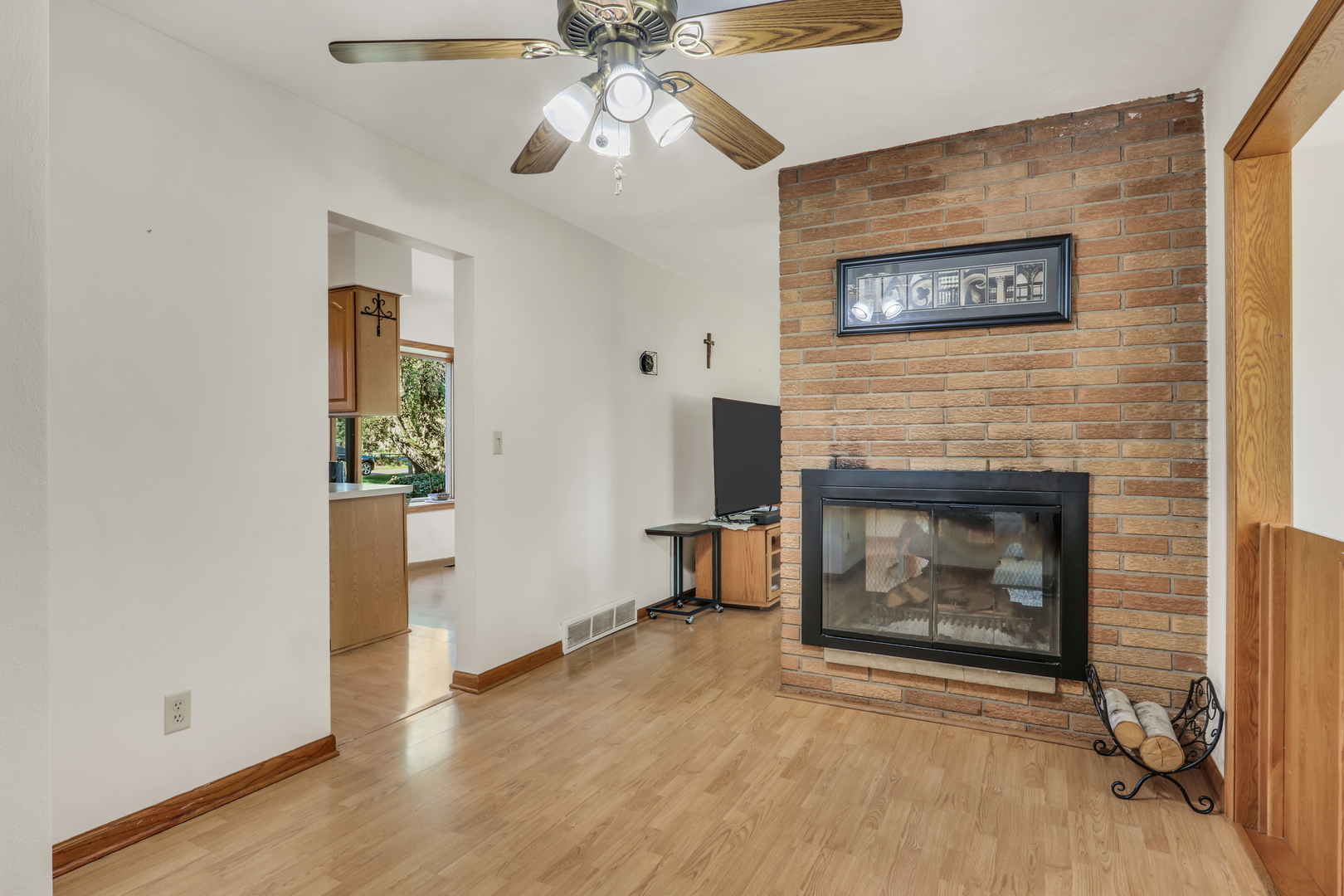 39325 North Winchester Road Wadsworth, IL 60083 - Photo 16 of 35 Gallery Image 16