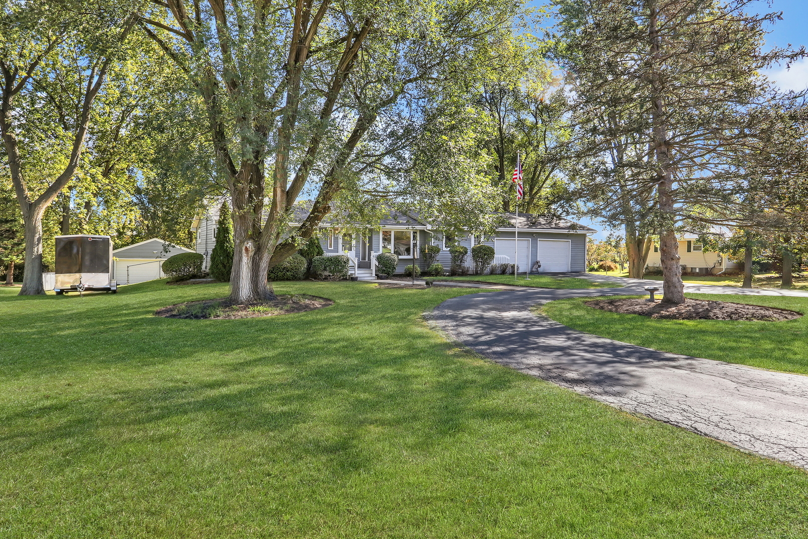 39325 North Winchester Road Wadsworth, IL 60083 - Photo 2 of 35 Gallery Image 2