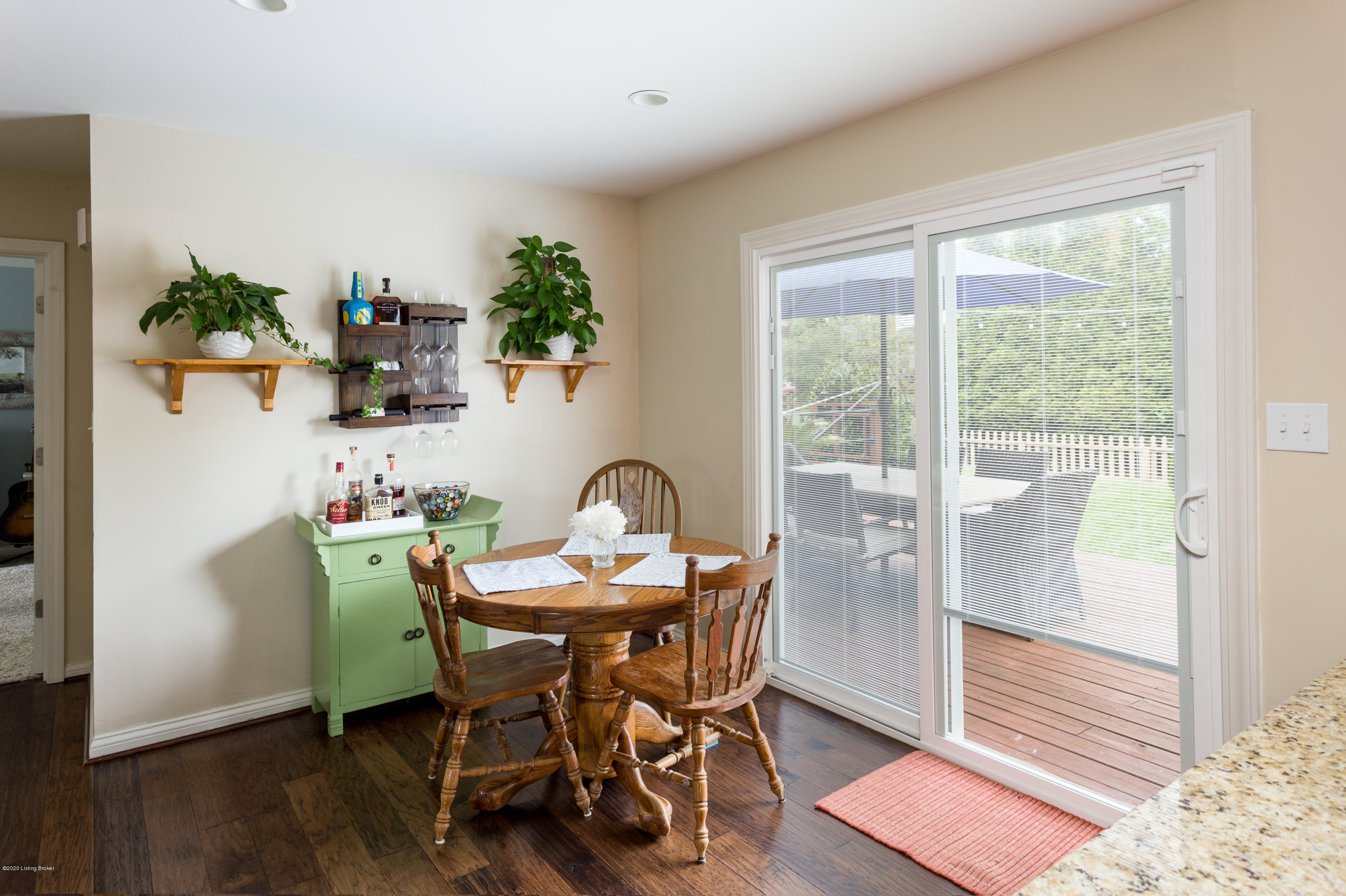1301 Autumn Ridge Road Louisville, KY 40242 - Photo 11 of 43 Dining Area