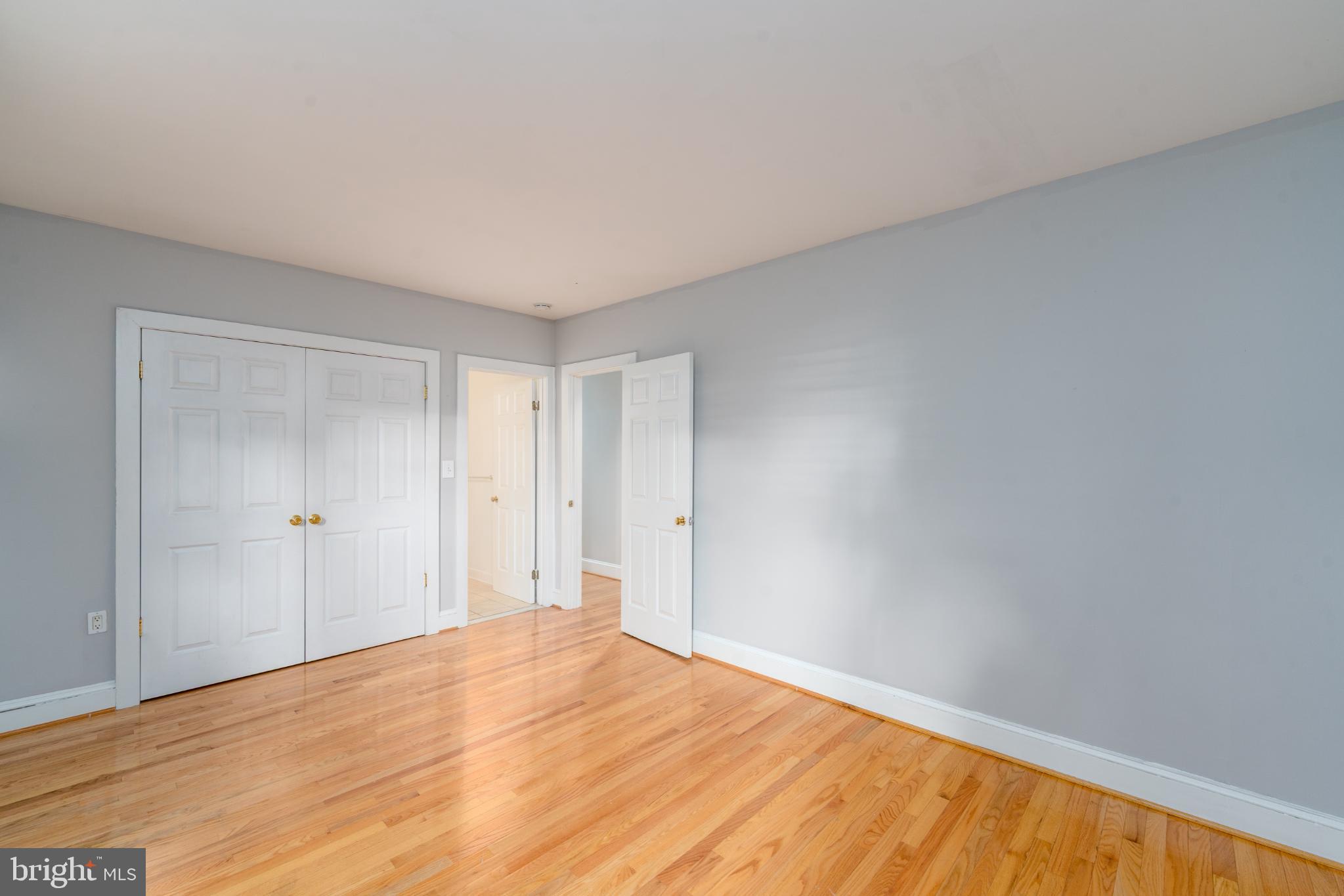 14 East Mt Vernon Place, Unit 15 Baltimore, MD 21202 - Photo 3 of 29 a view of empty room