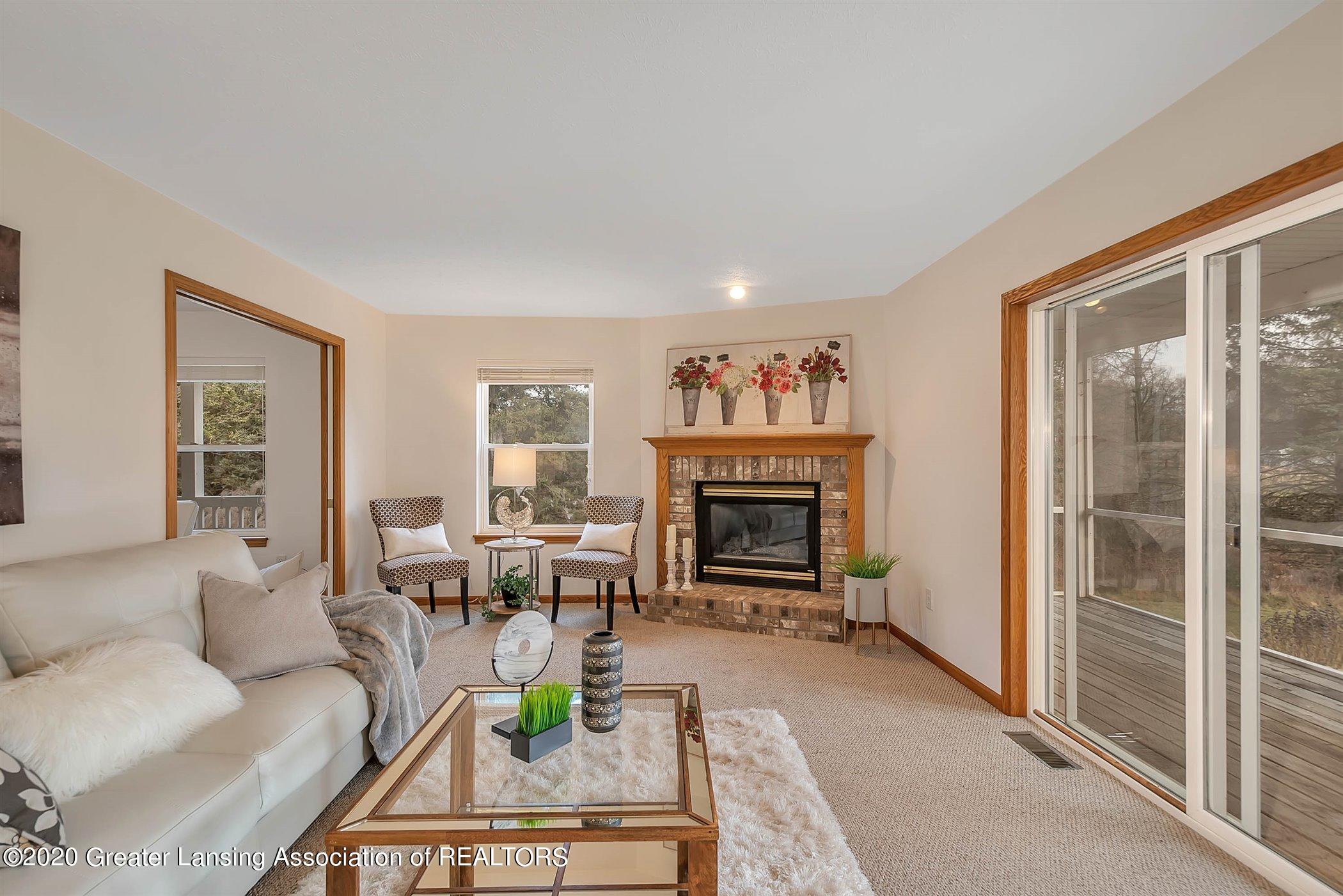 580 Gulick Road Haslett, MI 48840 - Photo 11 of 47 Great Room1