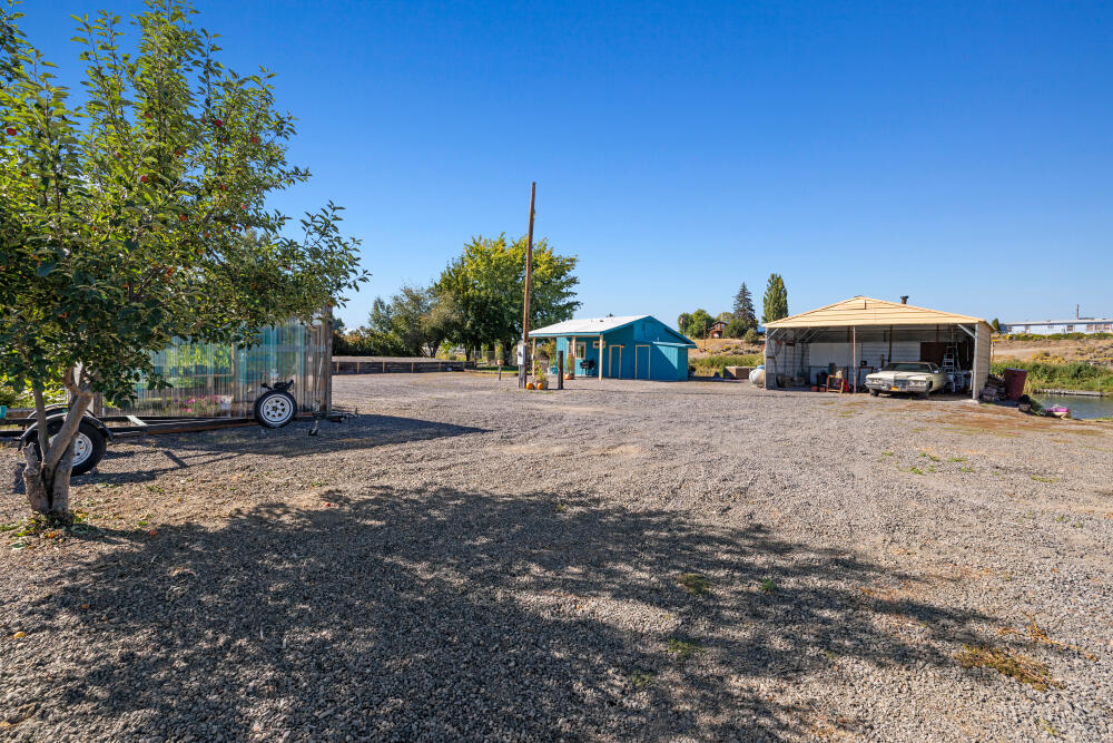 32314 Rivers Drive Chiloquin, OR 97624 - Photo 45 of 58 32314RiversDr-37