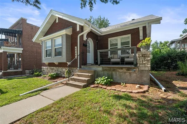 $355,000 | 4944 Itaska Street, St. Louis, MO 63109