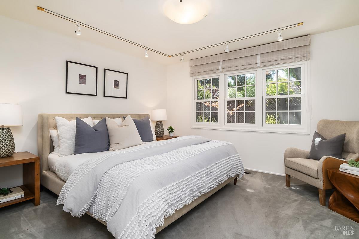 7 Locksly Lane San Rafael, CA 94901 - Photo 20 of 44 Gallery Image 20