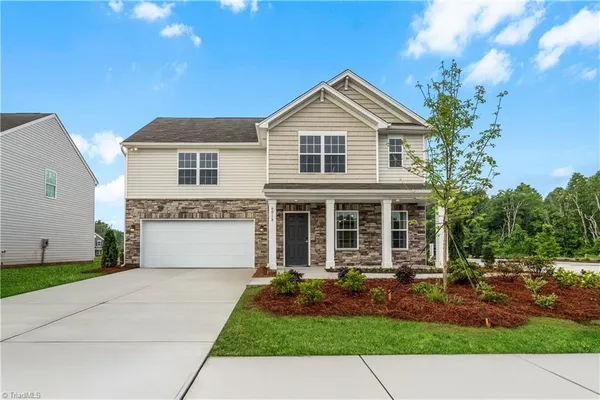 $350,999 | 337 Kingscote Way, King, NC 27021