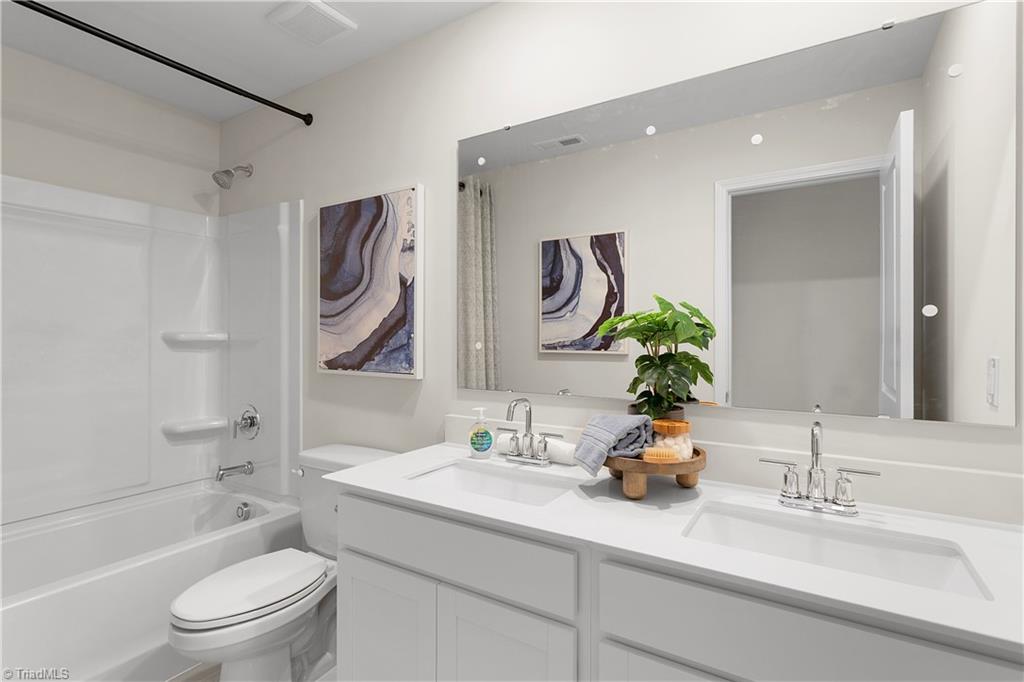 337 Kingscote Way King, NC 27021 - Photo 14 of 15