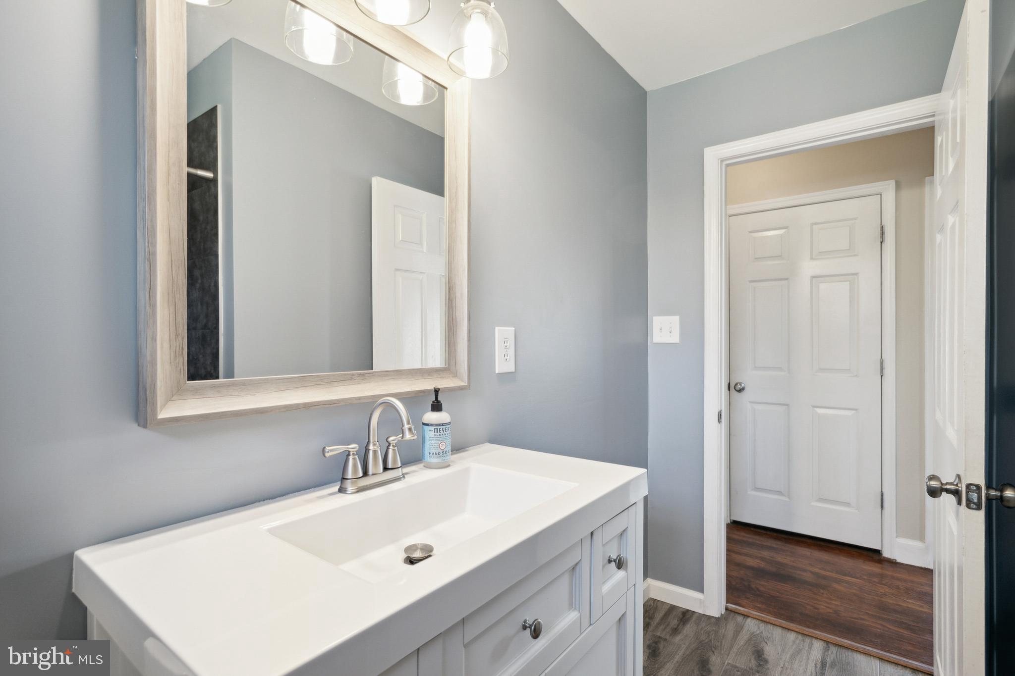 6704 Riley Road Warrenton, VA 20187 - Photo 23 of 46 Gallery Image 23