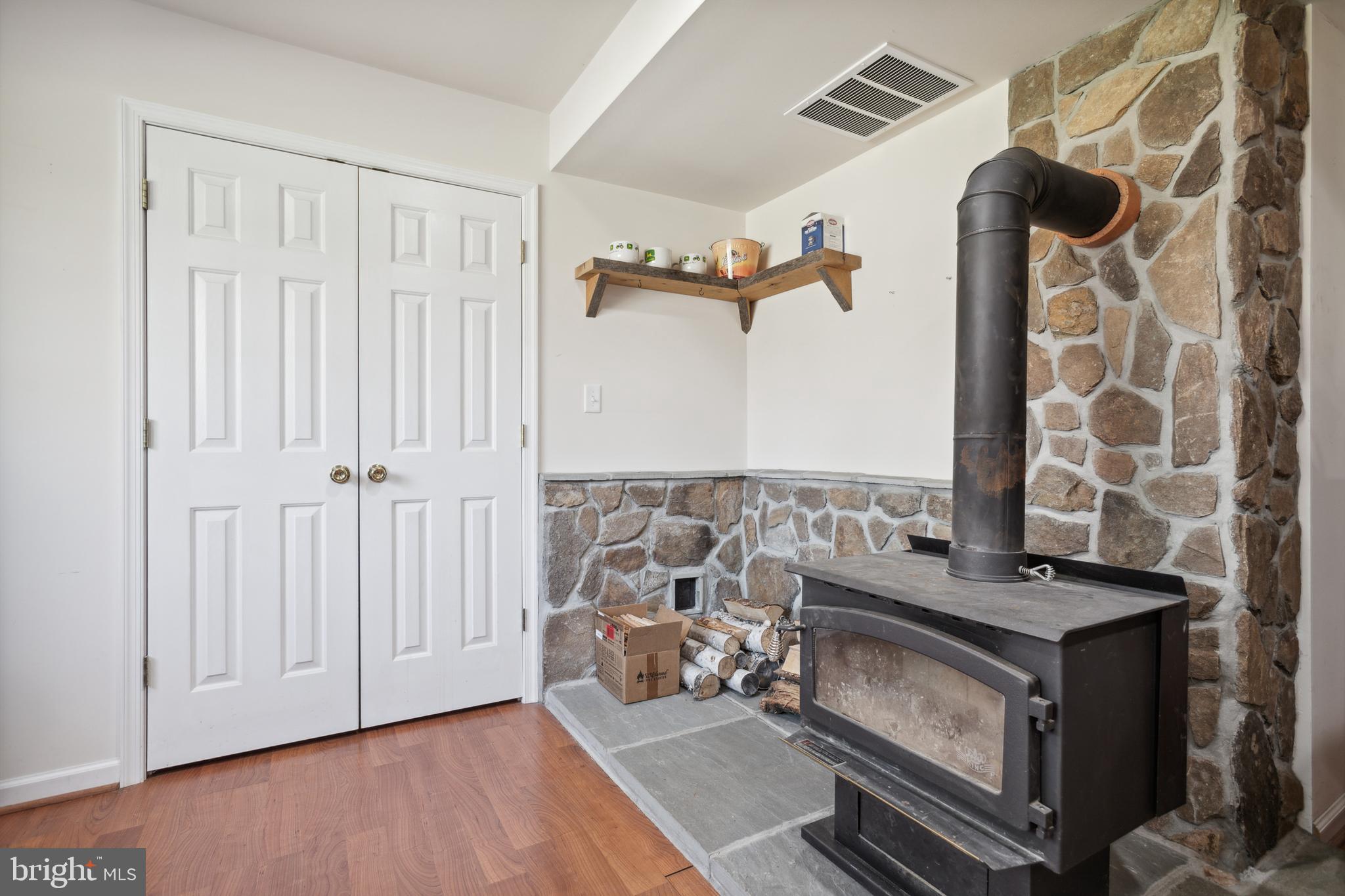 6704 Riley Road Warrenton, VA 20187 - Photo 33 of 46 Gallery Image 33