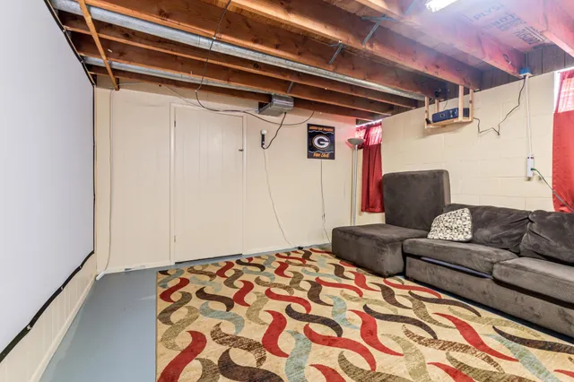 $189,900 | 511 West King Street, Winona, MN 55987