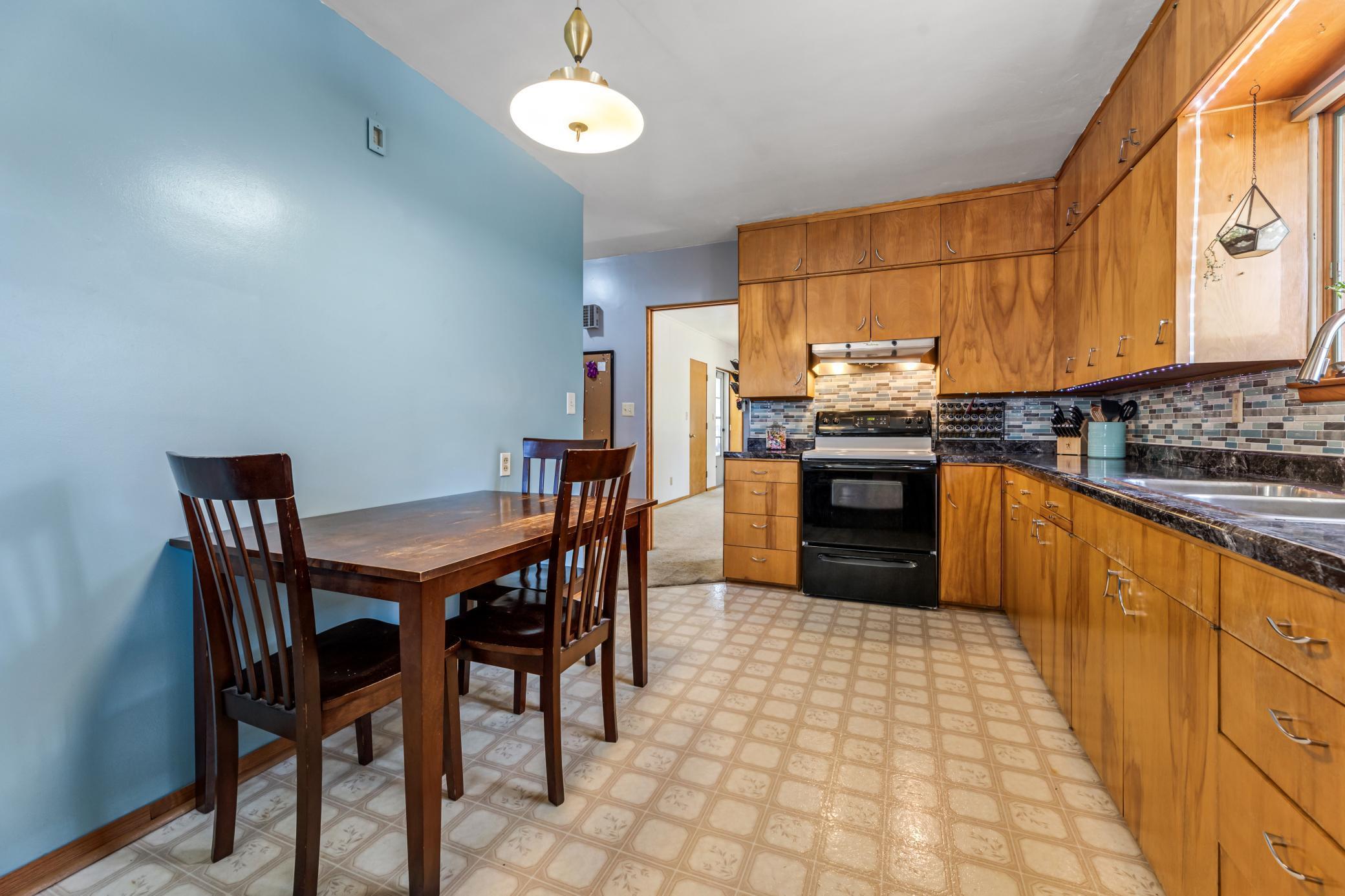 511 West King Street Winona, MN 55987 - Photo 6 of 22