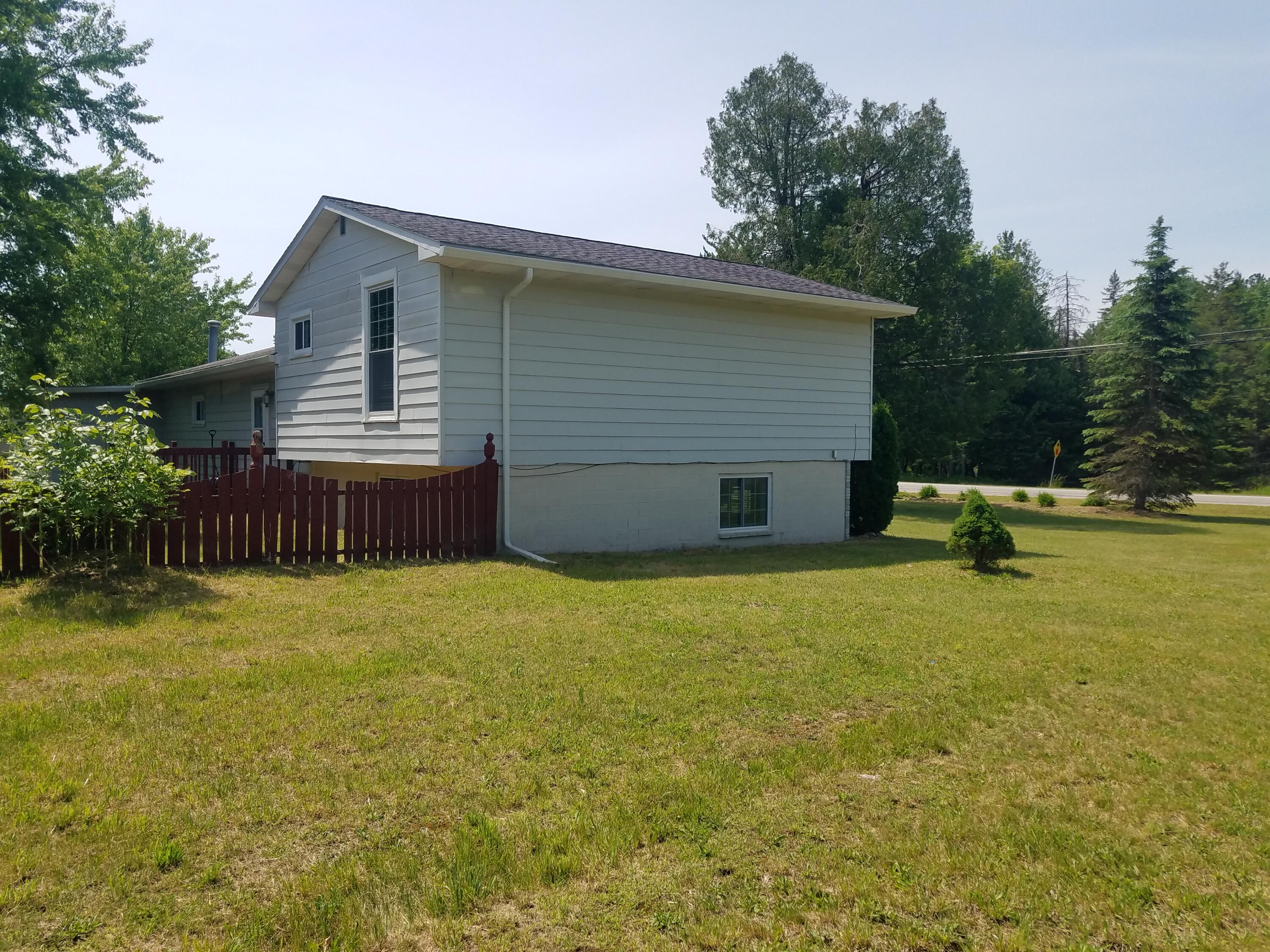 4127 Truckey Road Alpena, MI 49707 - Photo 4 of 32 Gallery Image 4