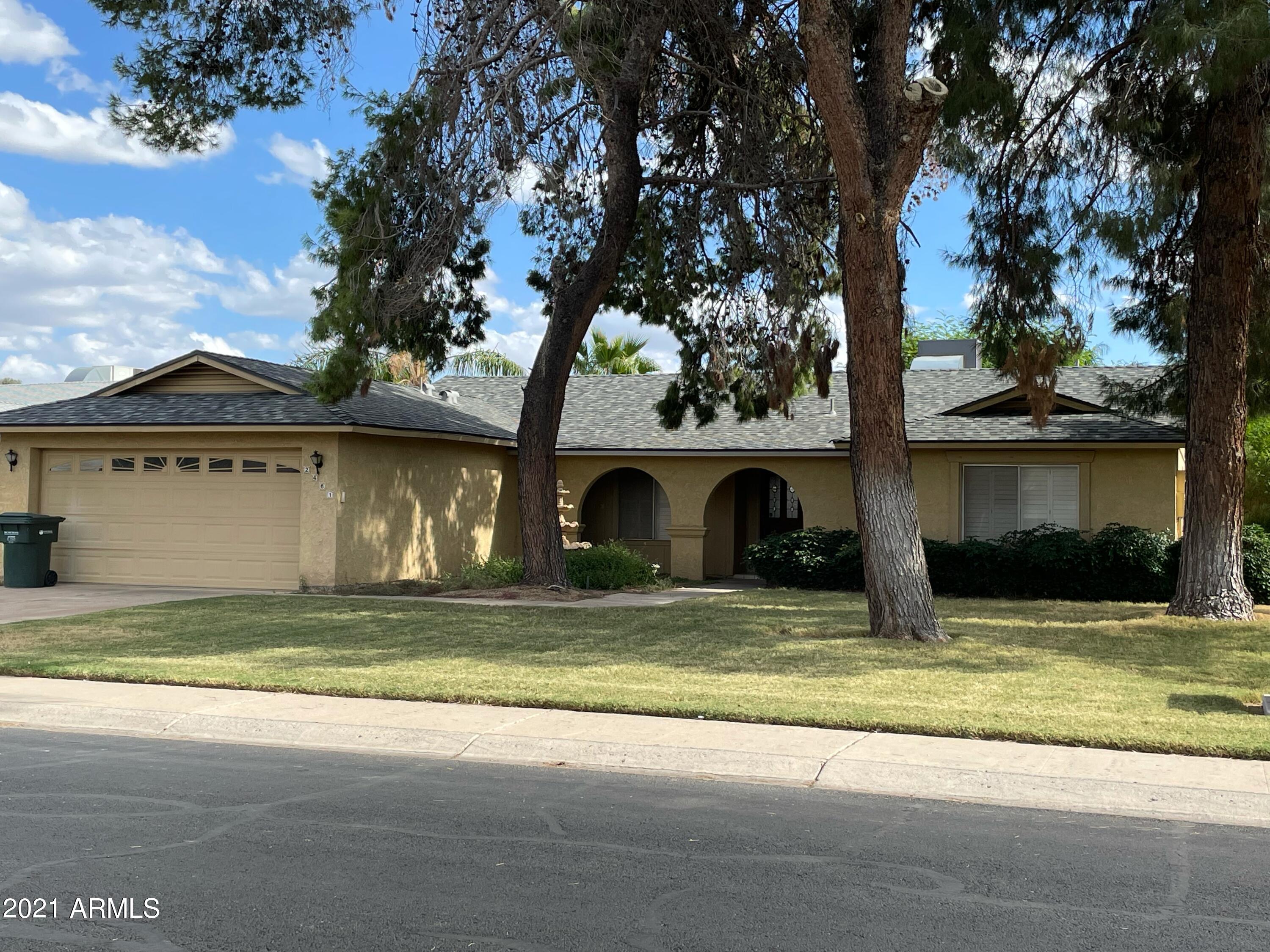 2461 West Hearn Road Phoenix, AZ 85023 - Photo 1 of 26 FRONT
