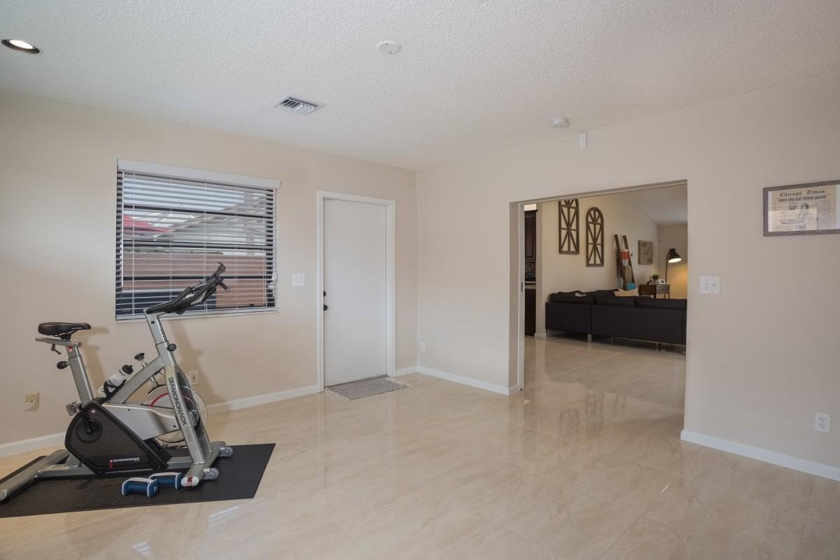 5155 Oak Hill Road Delray Beach, FL 33484 - Photo 14 of 24 16