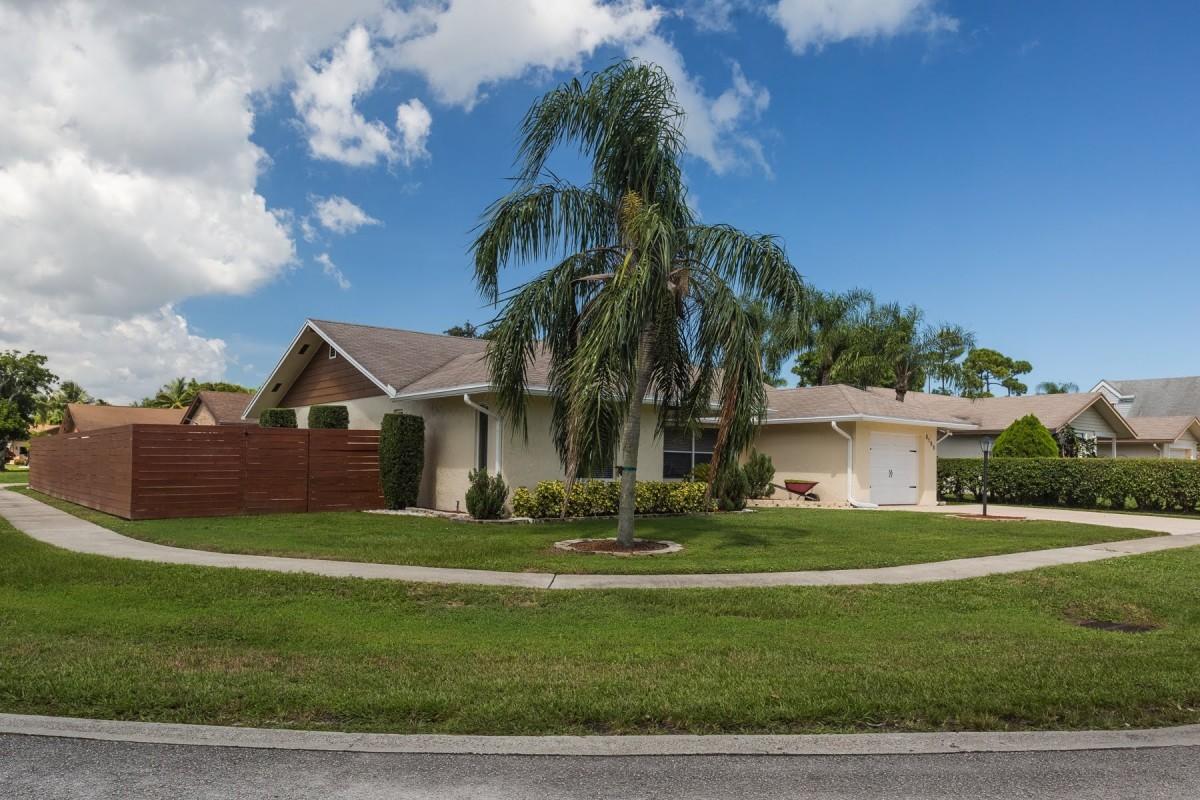 5155 Oak Hill Road Delray Beach, FL 33484 - Photo 23 of 24 24