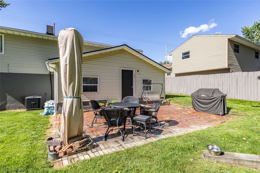 4560 Center Road Brunswick, OH 44212 - Photo 21 of 28 Full private backyard.