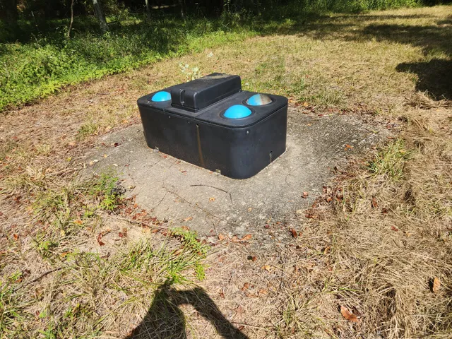 a ocean view with beach