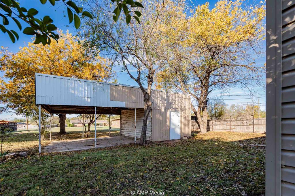 38 Northwest Ave G Hamlin, TX 79520 - Photo 17 of 17