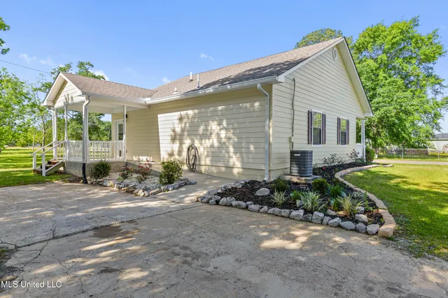 $225,000 | 9506 Fournier Avenue, D'Iberville, MS 39540