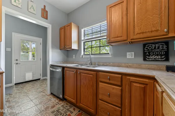$215,900 | 9506 Fournier Avenue, D'Iberville, MS 39540