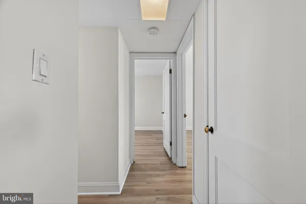 $300,000 | 1303 Belle View Boulevard, Unit B1, Alexandria, VA 22307