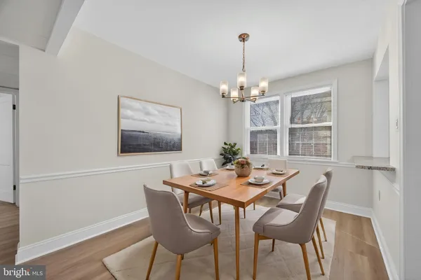 $300,000 | 1303 Belle View Boulevard, Unit B1, Alexandria, VA 22307