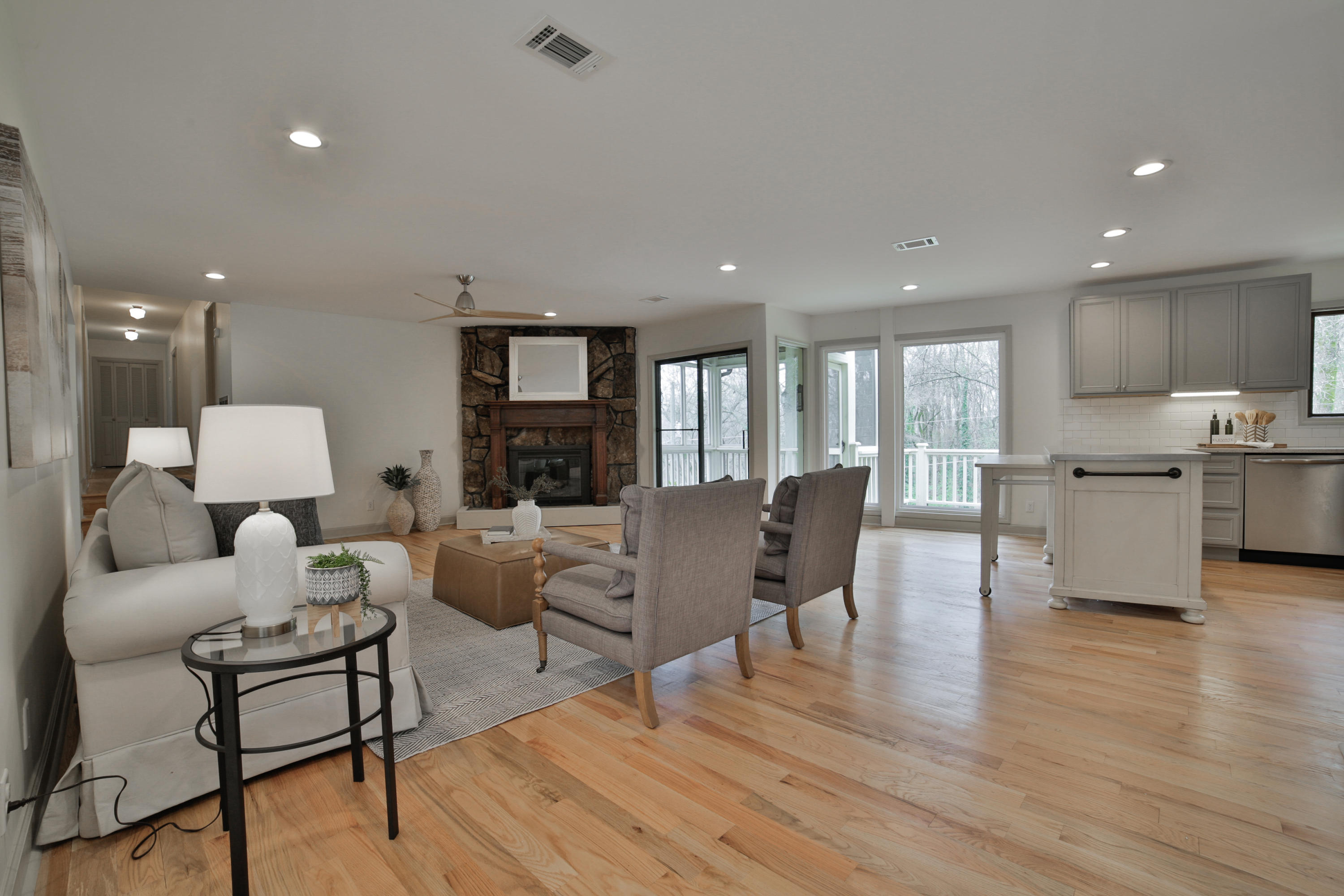 5817 North Park Road Hixson, TN 37343 - Photo 2 of 42 open floor plan