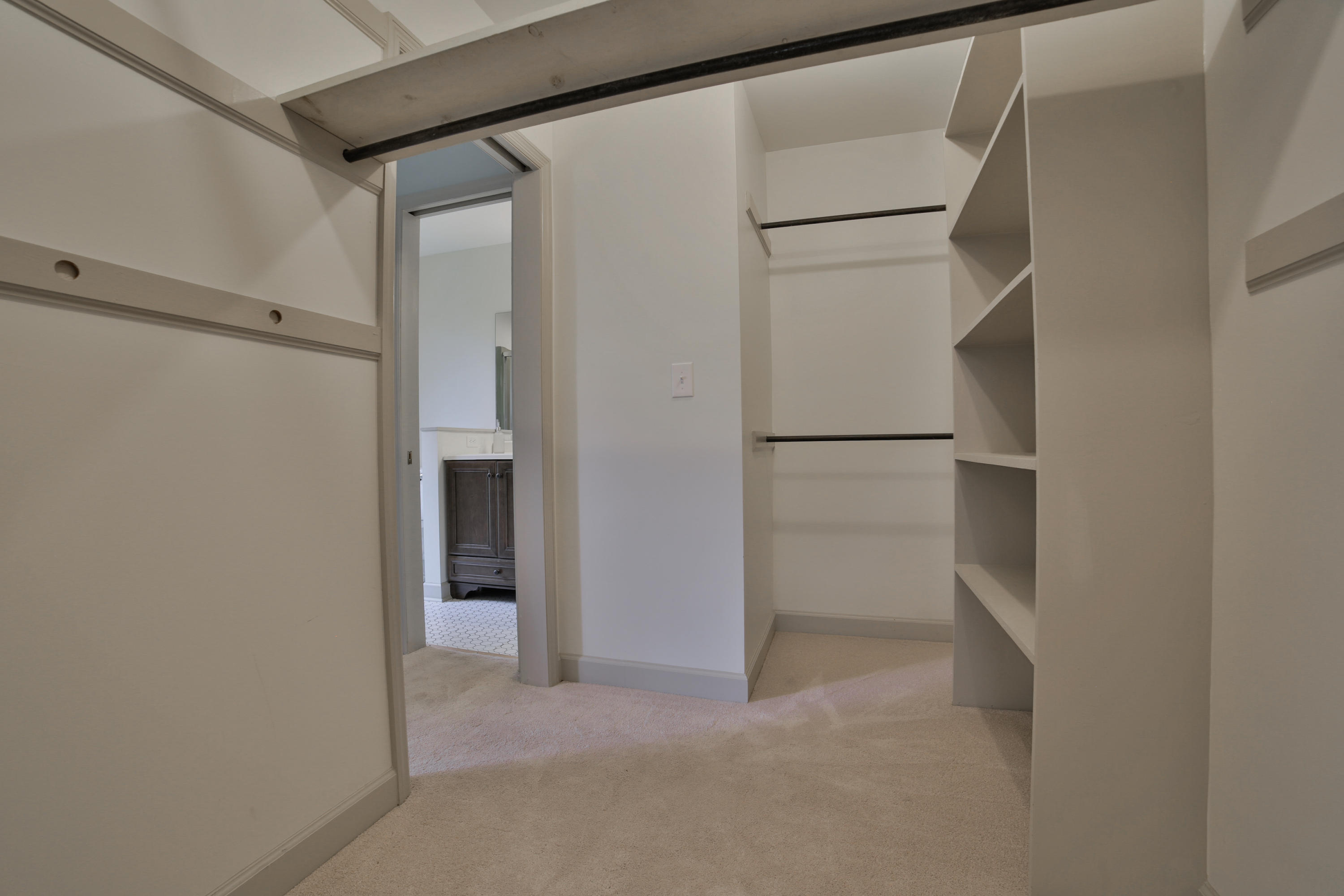 5817 North Park Road Hixson, TN 37343 - Photo 17 of 42 master walk in closet