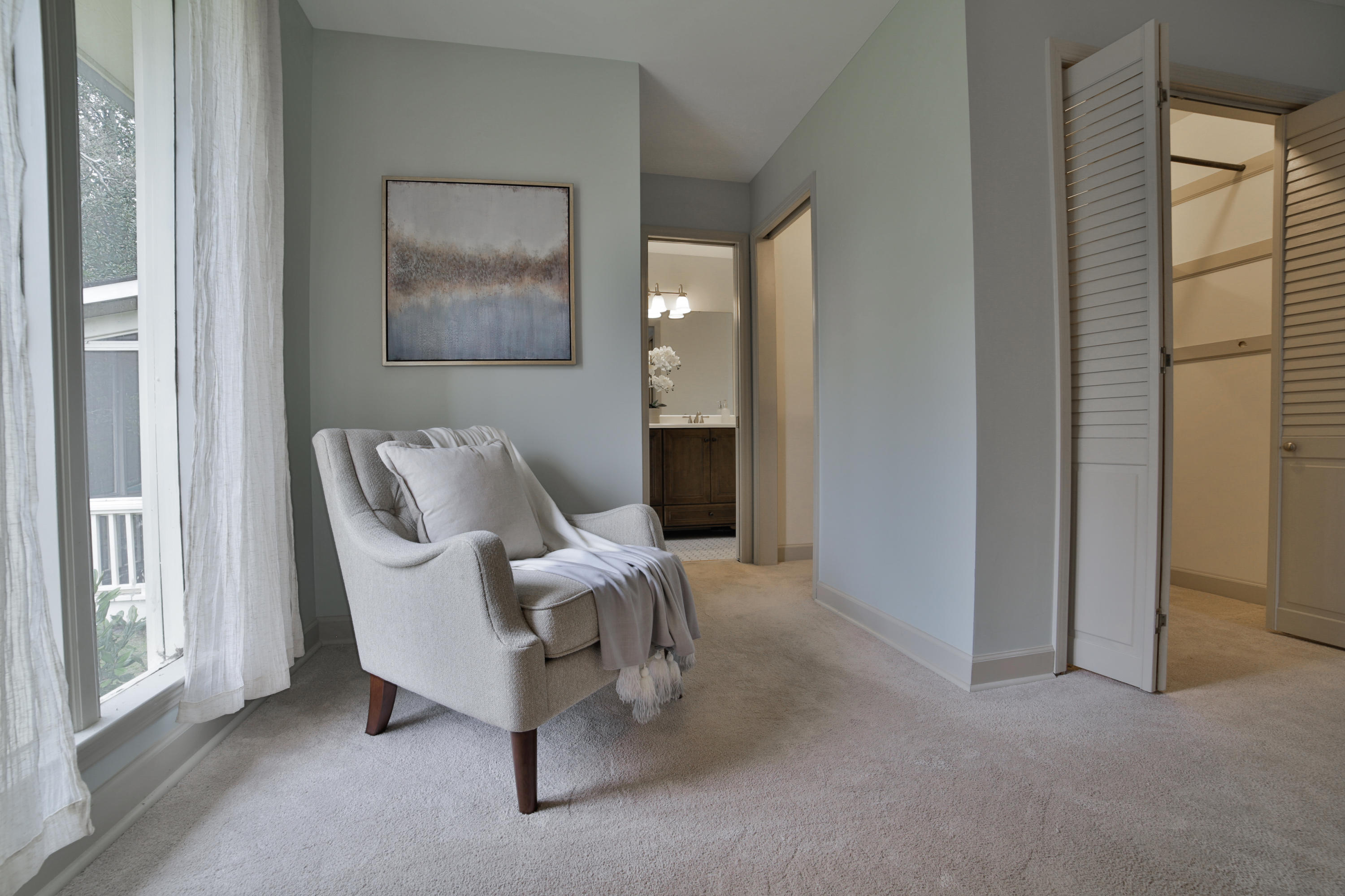 5817 North Park Road Hixson, TN 37343 - Photo 19 of 42 master en suite