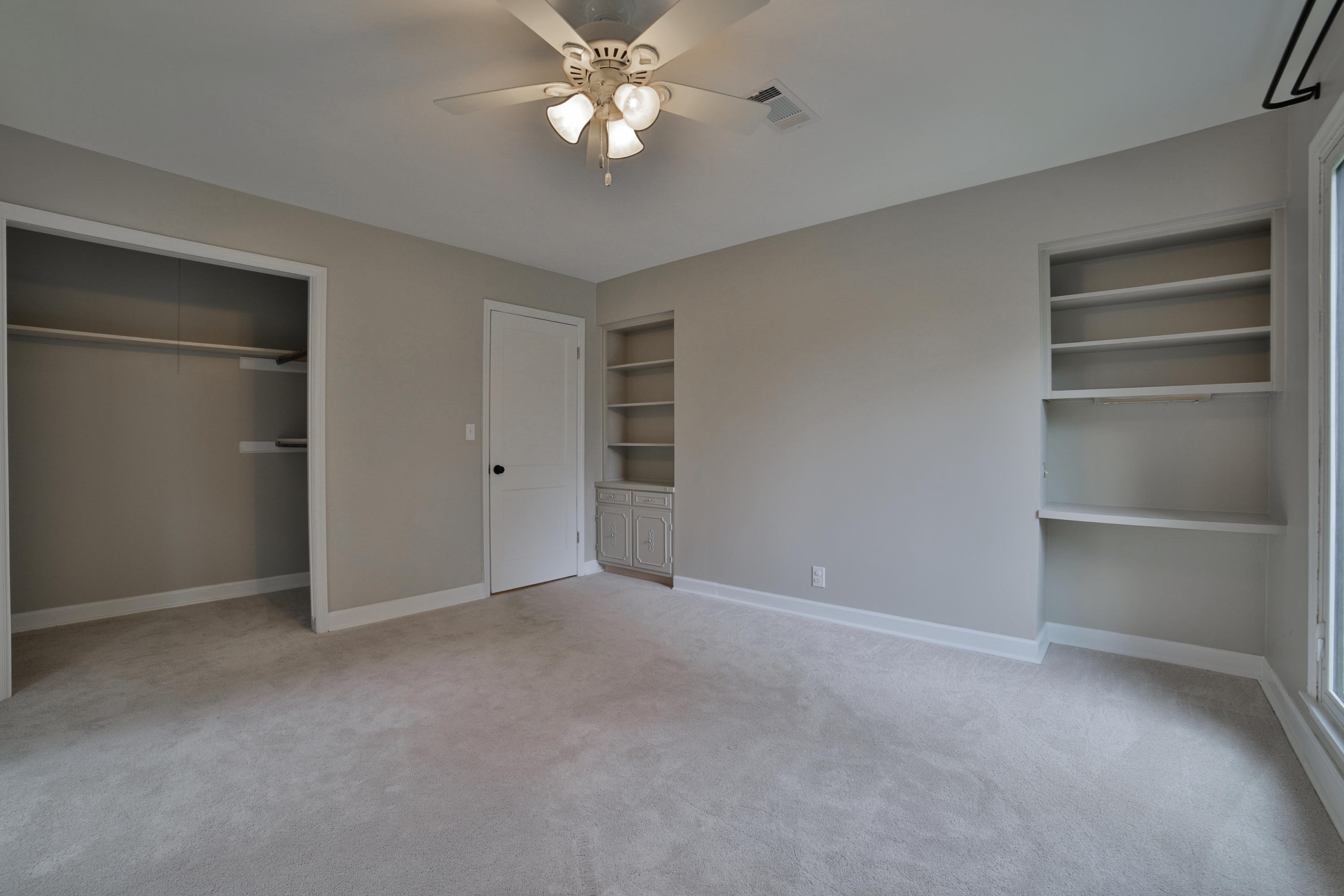 5817 North Park Road Hixson, TN 37343 - Photo 24 of 42 built ins bedroom #2