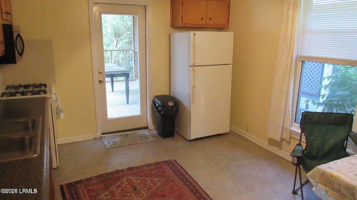 906 10th Street, Unit B Port Royal, SC 29935 - Photo 8 of 18 Kitchen..