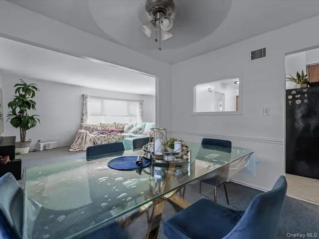 $1,450,000 | 243-17 72nd Avenue | Douglaston