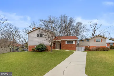 $3,500 | 7514 Dundalk Road, Takoma Park, MD 20912