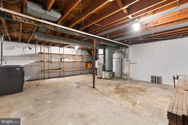 a view of a garage with wooden table
