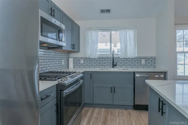 $295,000 | 2113 Whispering Hills Drive, Chester, NY 10918