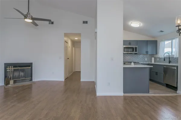 $275,000 | 2113 Whispering Hills Drive, Chester, NY 10918