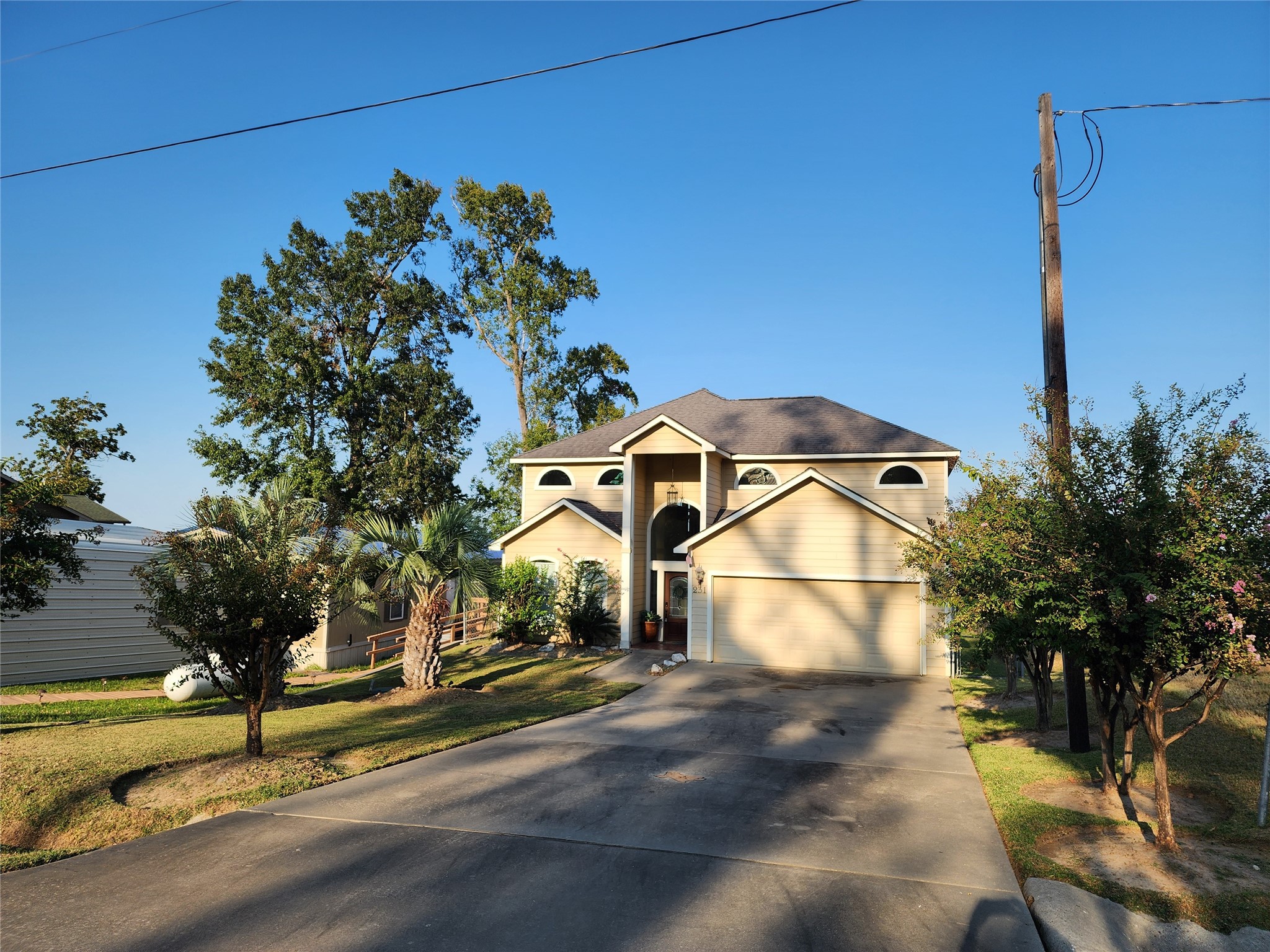 231 Key Largo Loop Point Blank, TX 77364 - Photo 3 of 42