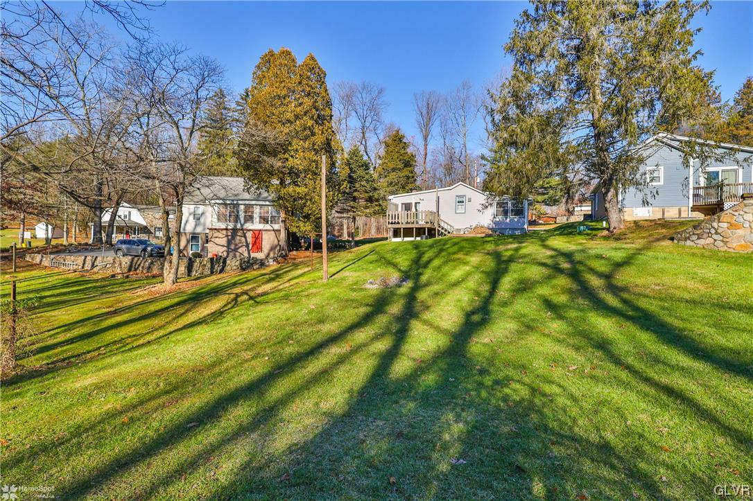 251 Oak Road Bangor, PA 18013 - Photo 18 of 20 Gallery Image 18