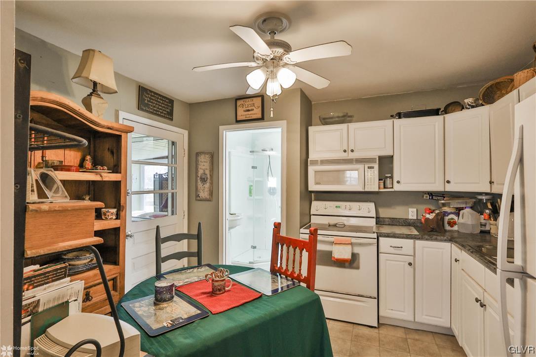 251 Oak Road Bangor, PA 18013 - Photo 7 of 20 Gallery Image 7