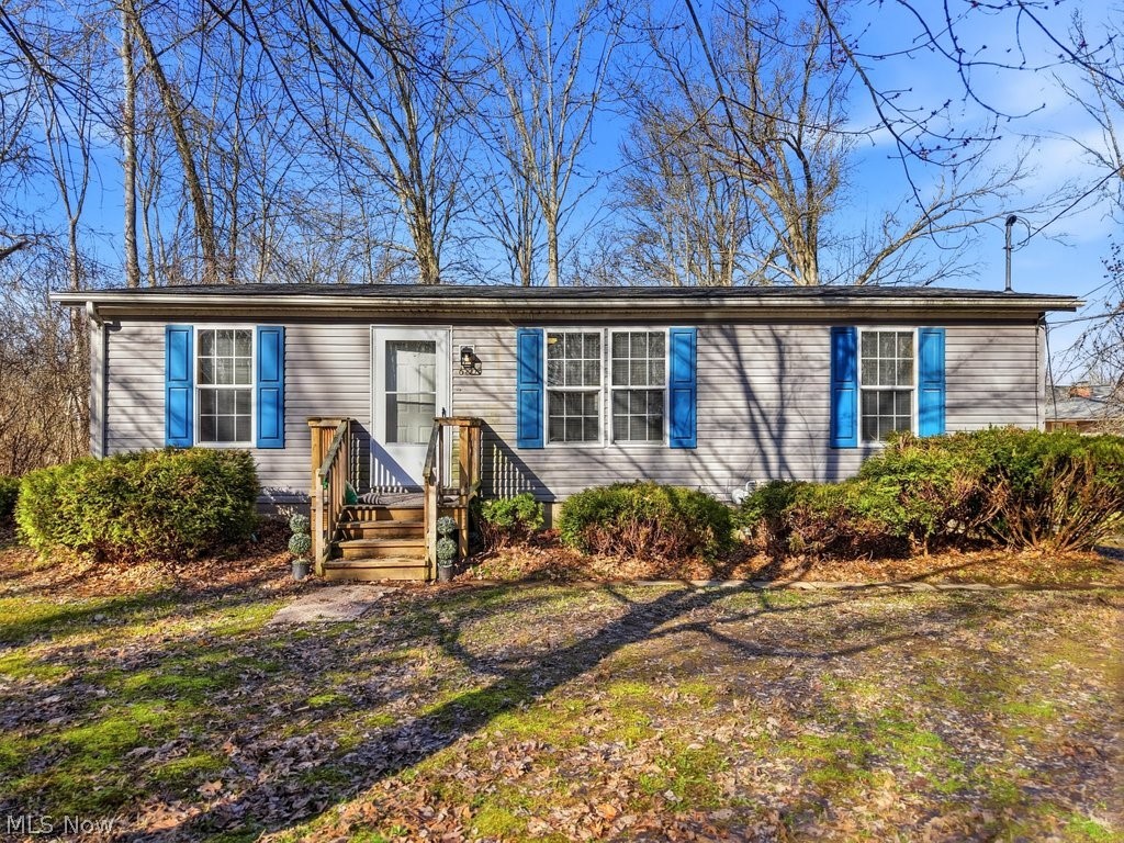 6805 Henderson Road Ravenna, OH 44266 - Photo 1 of 30 Gallery Image 1