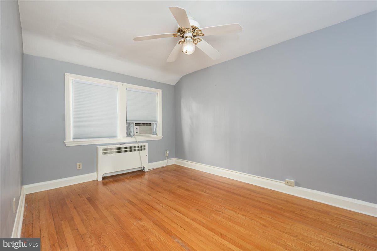 222 Ridge Avenue Baltimore, MD 21286 - Photo 13 of 26 First Bedroom