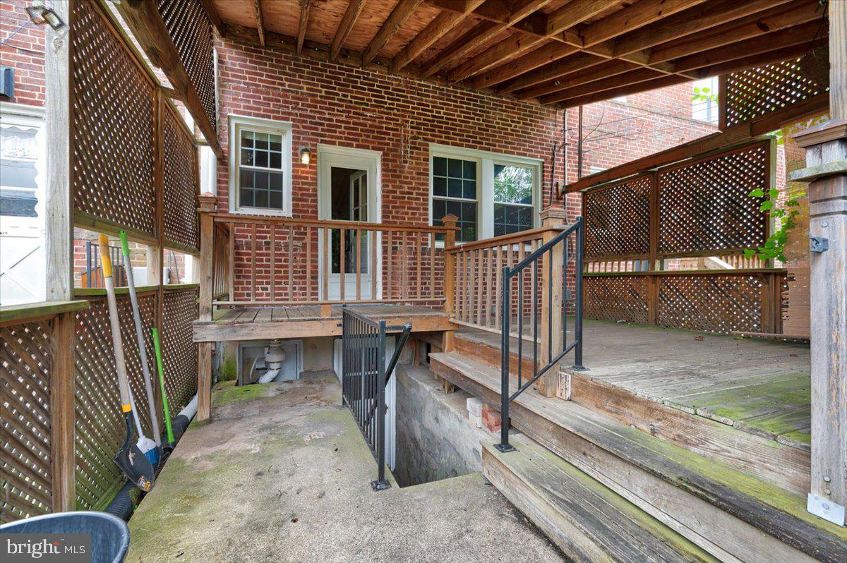 222 Ridge Avenue Baltimore, MD 21286 - Photo 24 of 26