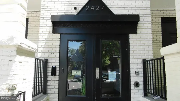 $1,300 | 2427 Lakeview Avenue, Unit 2C, Baltimore, MD 21217