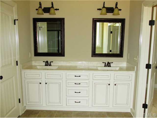 1004 Ridge Drive Clayton, NC 27520 - Photo 16 of 25 Master Bath/Spa