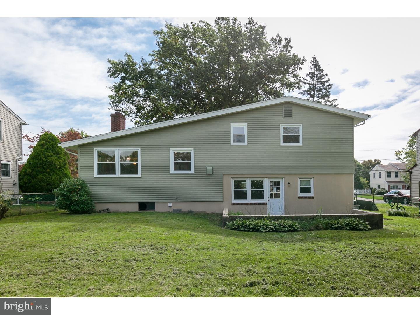 111 Ashbrook Road Cherry Hill, NJ 08034 - Photo 21 of 24 Exterior Back