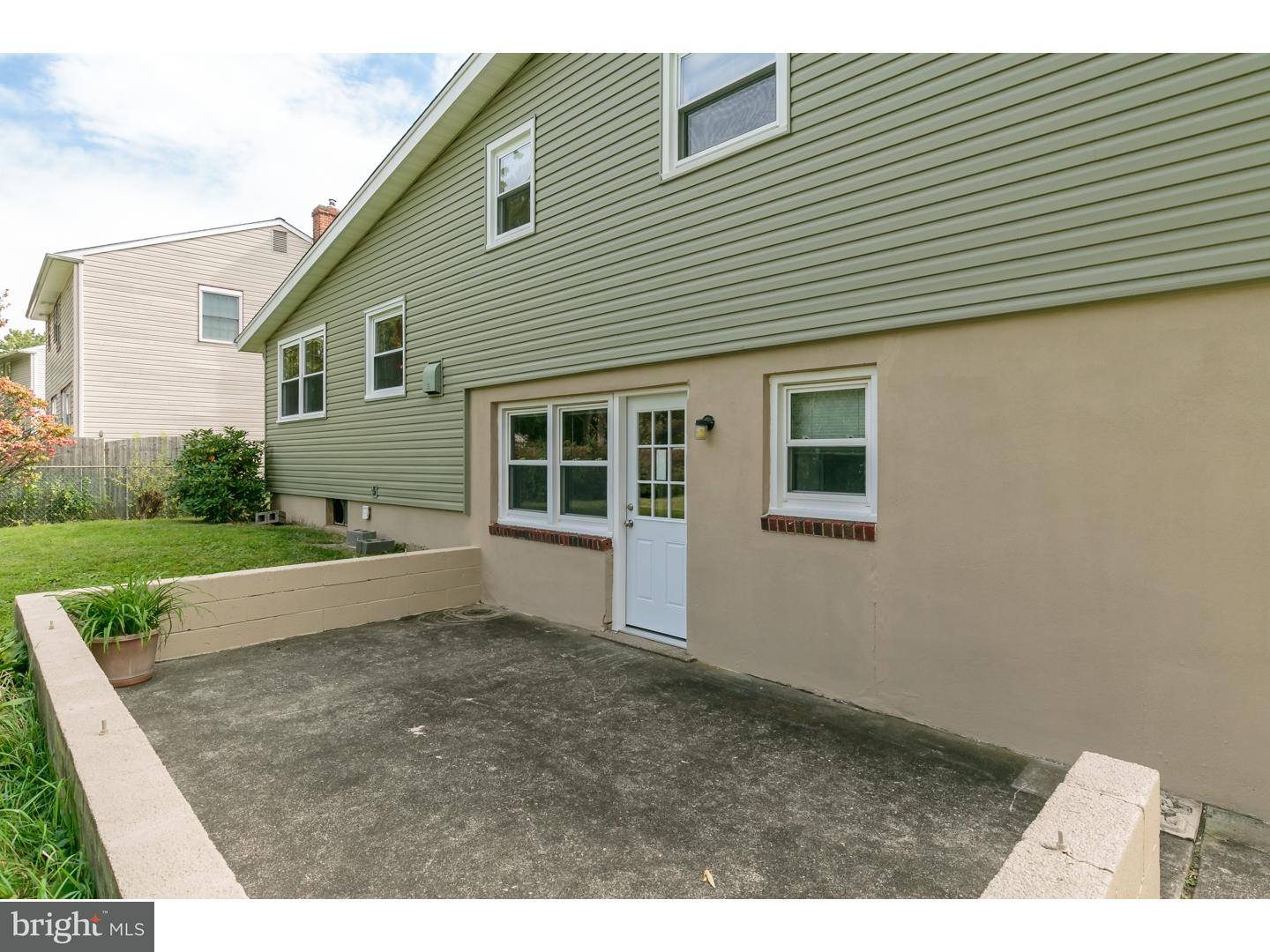 111 Ashbrook Road Cherry Hill, NJ 08034 - Photo 22 of 24 Patio
