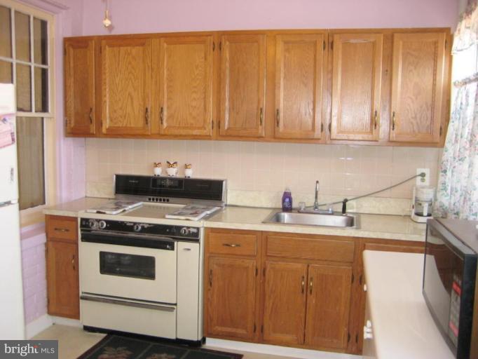 4923 4th Street Northwest Washington, DC 20011 - Photo 16 of 19 Unique #1