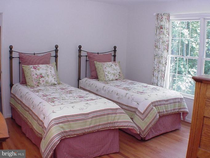 14403 Manor Road Phoenix, MD 21131 - Photo 7 of 22 Bedroom #3