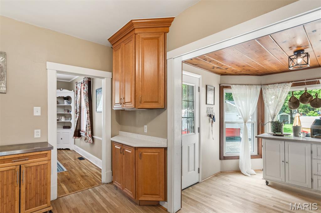 329 Stark Court Webster Groves, MO 63119 - Photo 22 of 63 Gallery Image 22
