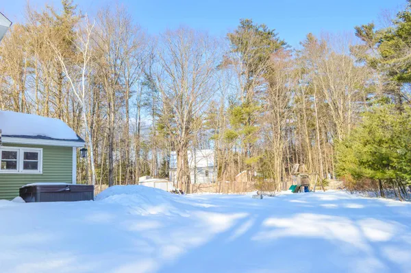 $400,000 | 139 Squantum Road, Jaffrey, NH 03452